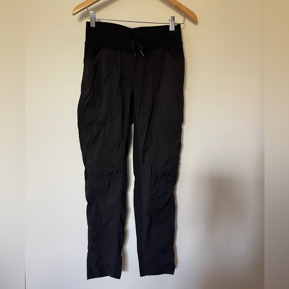 Lululemon Track Pant Joggers (black, size 4) - Picture 8 of 8